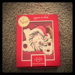 Lenox Dog Christmas Ornament ~ NWT